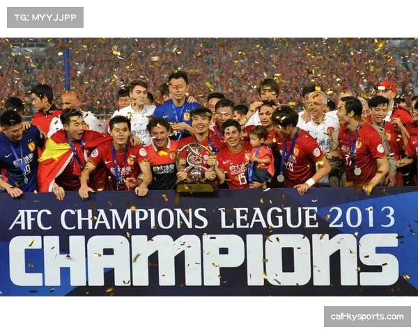 颜骏凌亚冠赛场出现失误 海港门将状态引发外界关注 颜骏凌亚冠赛场出现失误 海港门将状态引发外界关注